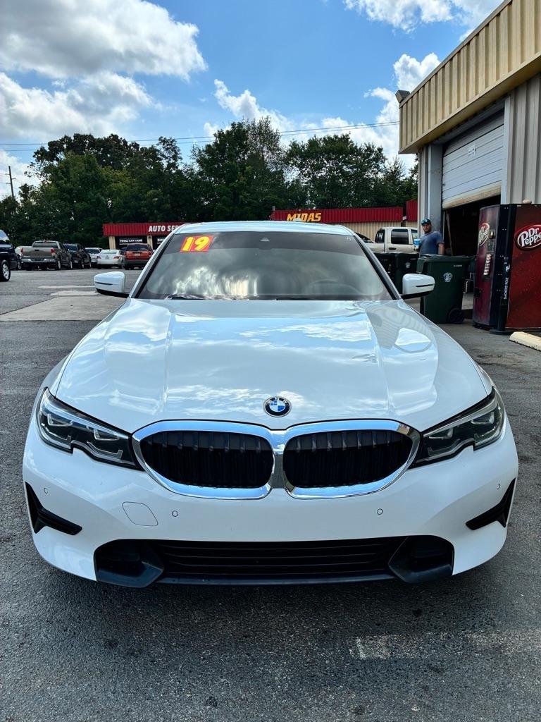 BMW 3-Series  2019