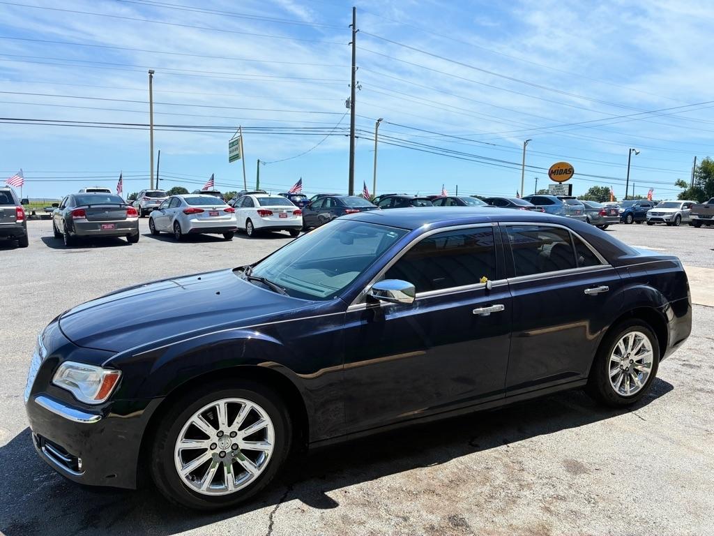 Chrysler 300  2012