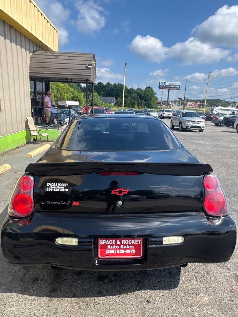 Chevrolet Monte Carlo  2004
