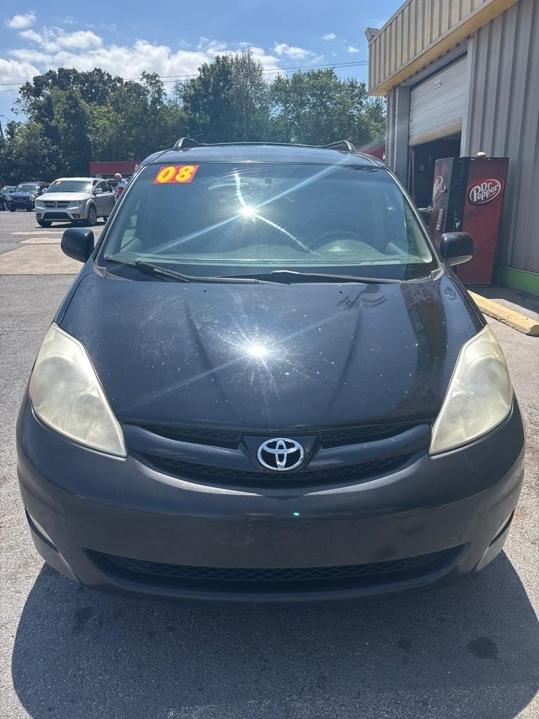 Toyota Sienna  2008
