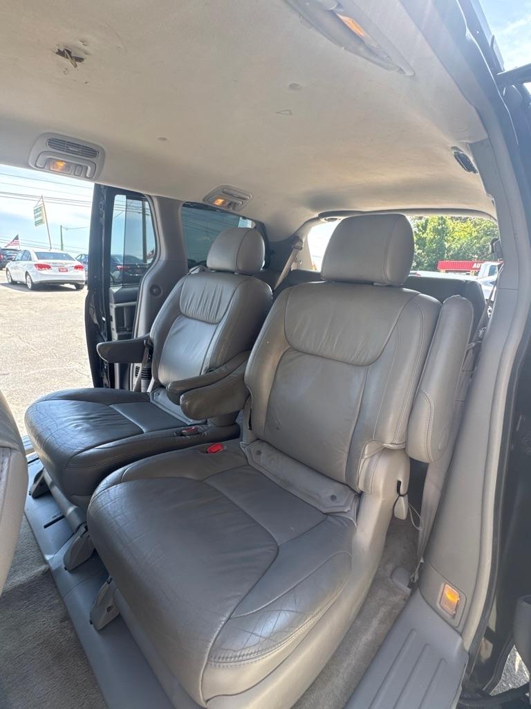 Toyota Sienna  2008