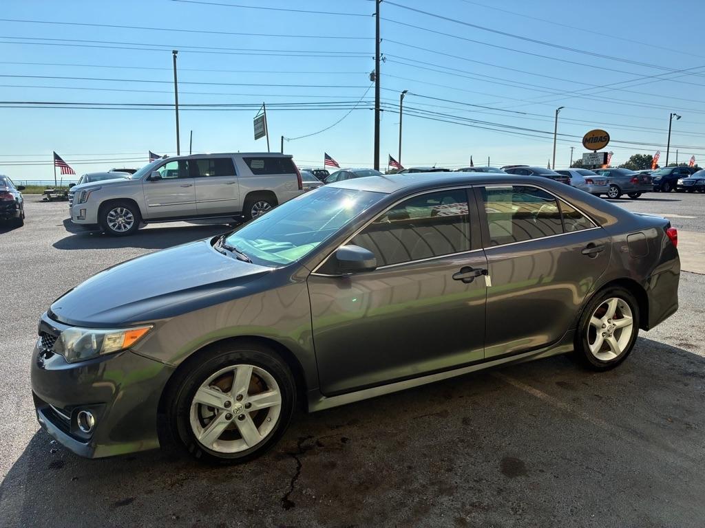 Toyota Camry L 2014