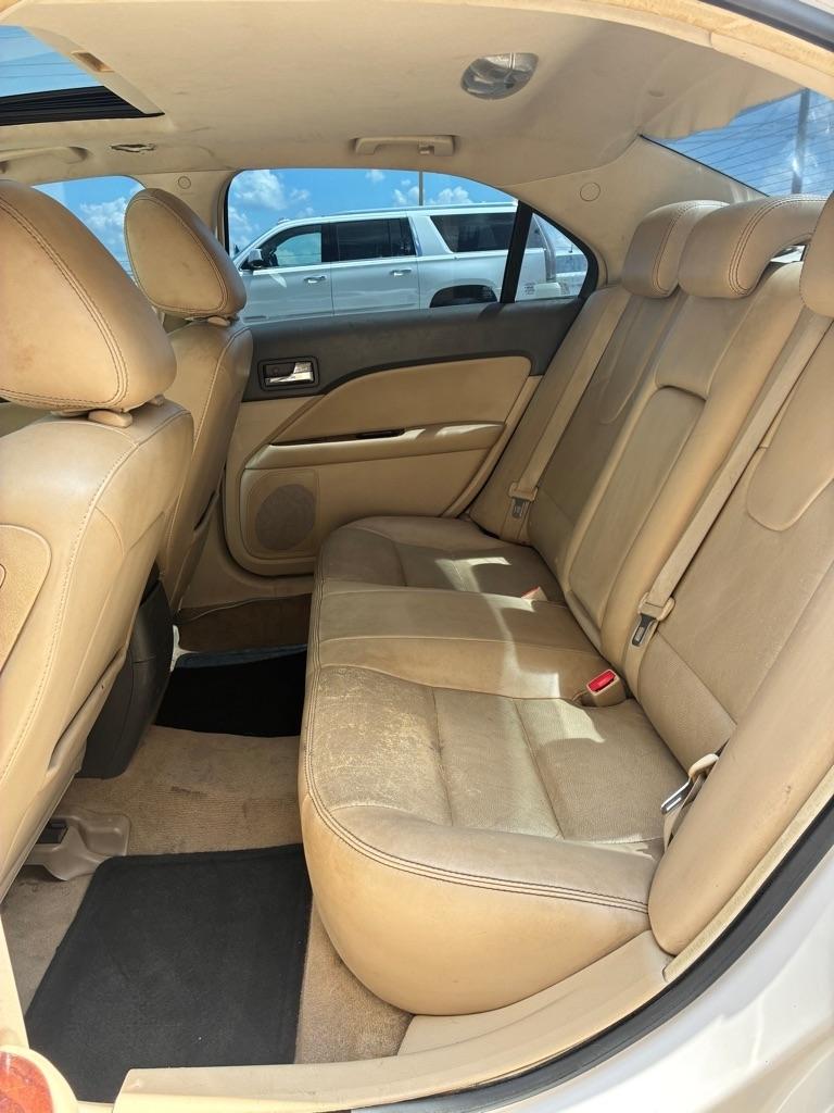 Ford Fusion  2010