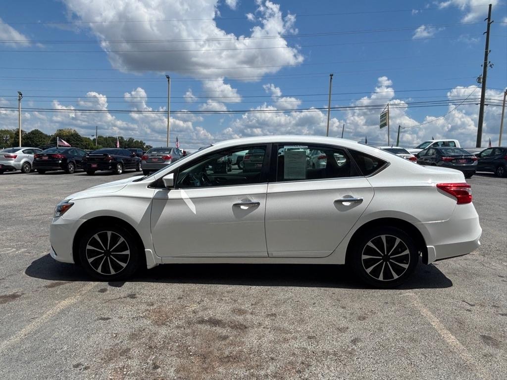 Nissan Sentra  2018