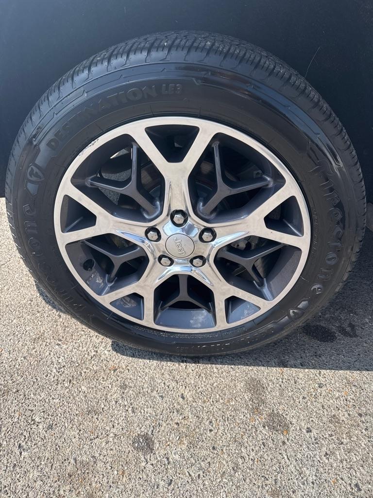 Jeep Grand Cherokee  2019