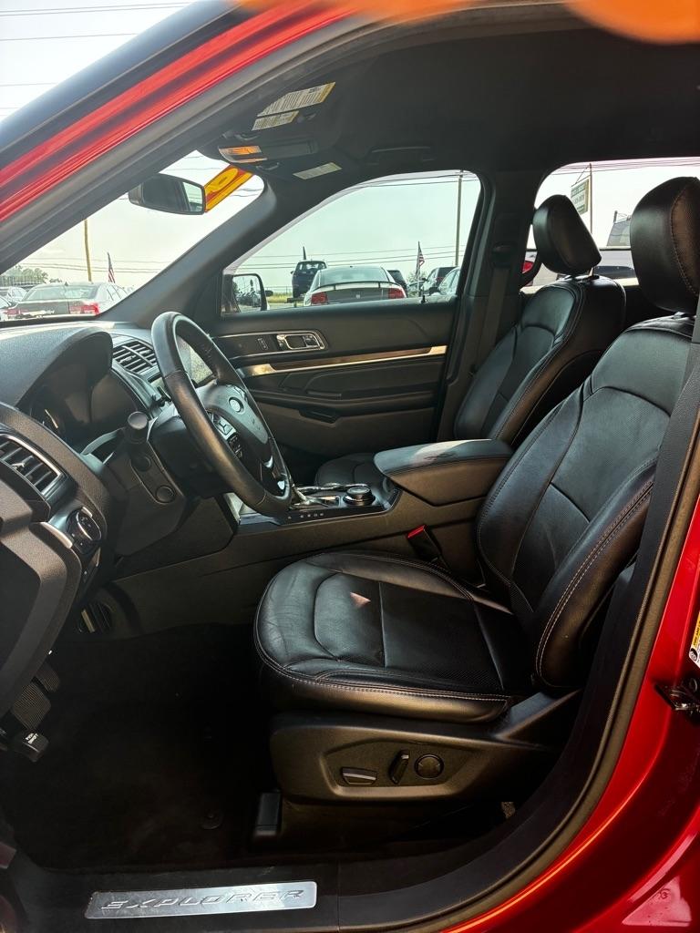 Ford Explorer  2019