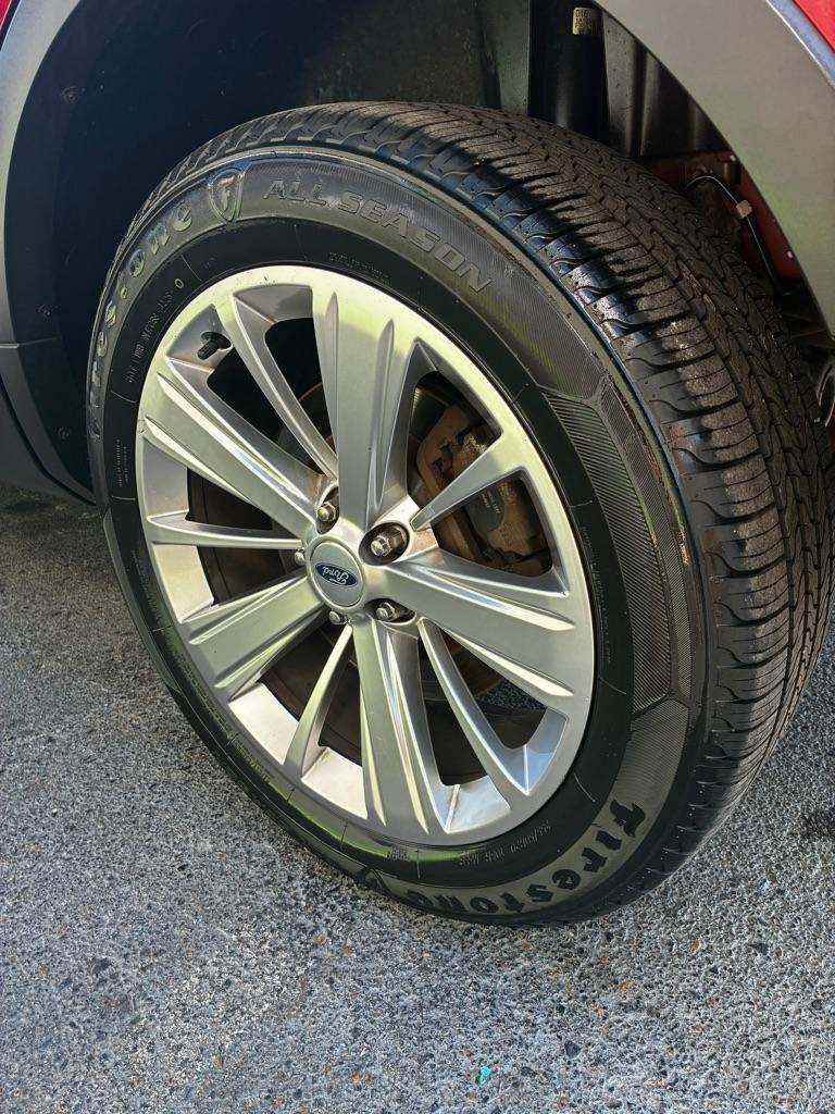 Ford Explorer  2019