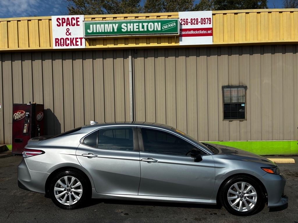 Toyota Camry  2020