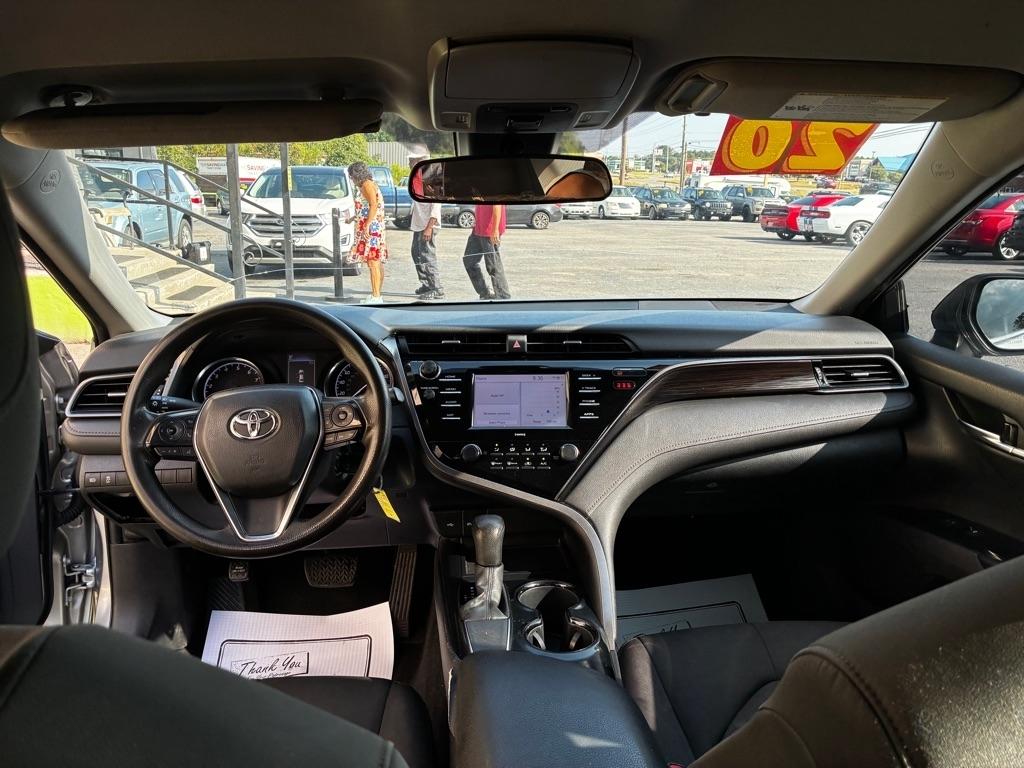 Toyota Camry  2020