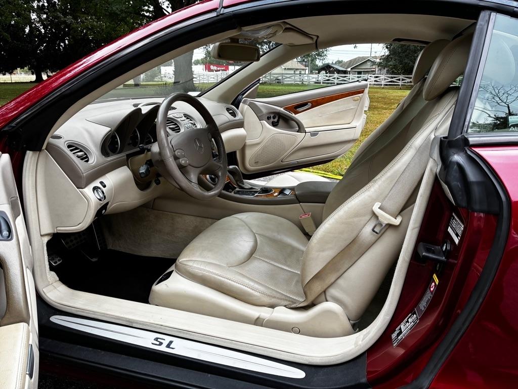 Mercedes-Benz SL-Class  2004