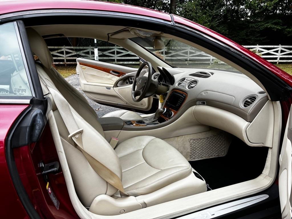 Mercedes-Benz SL-Class  2004