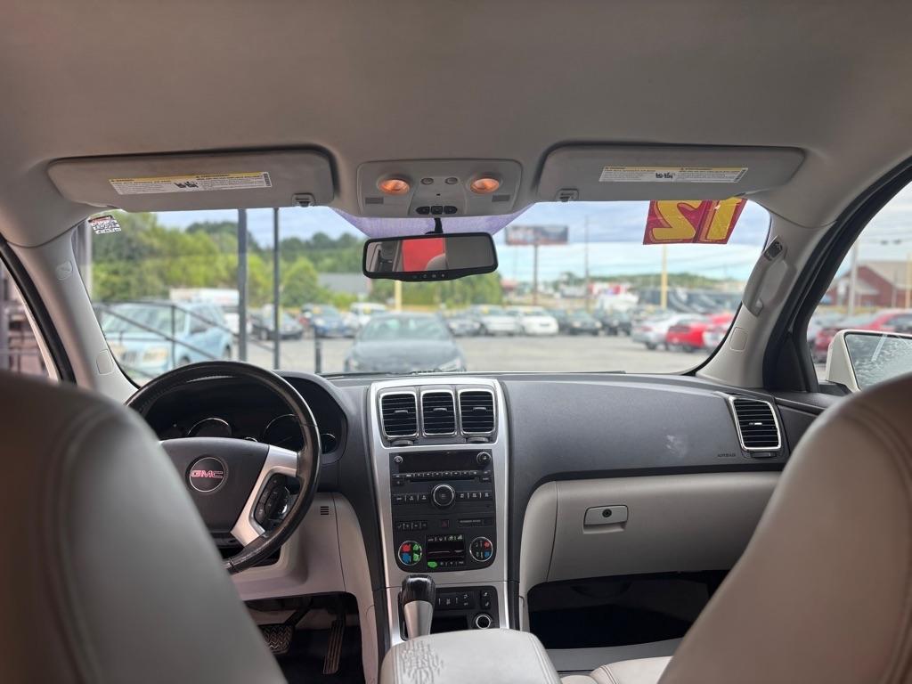 GMC Acadia  2012