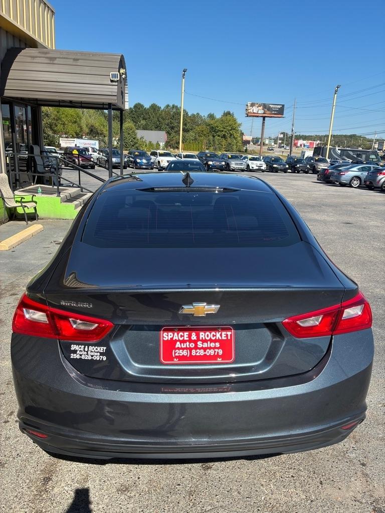 Chevrolet Malibu  2019