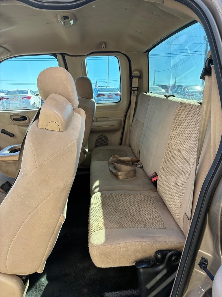 Ford F-150  2003