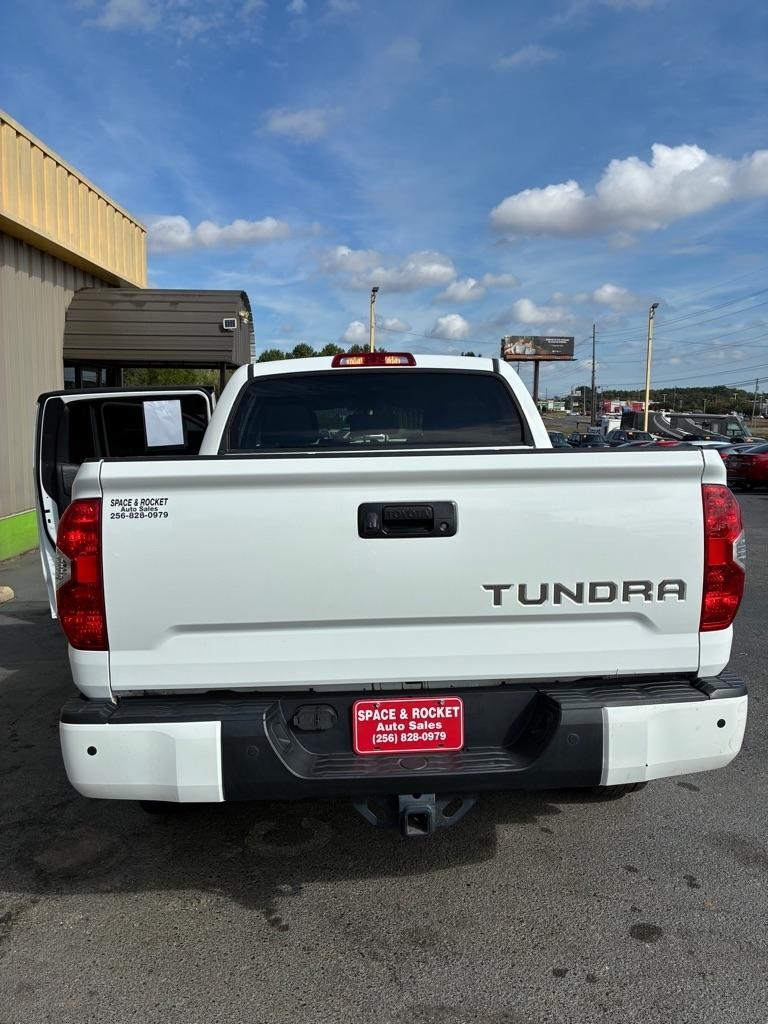 Toyota Tundra  2016