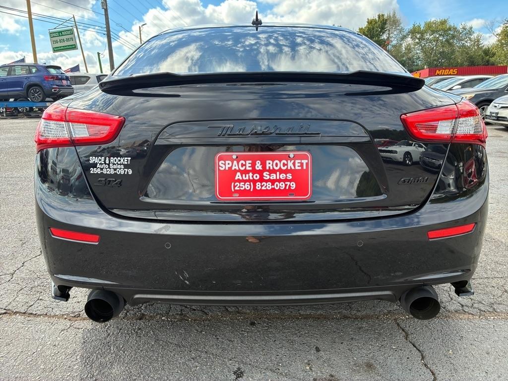 Maserati Ghibli  2015