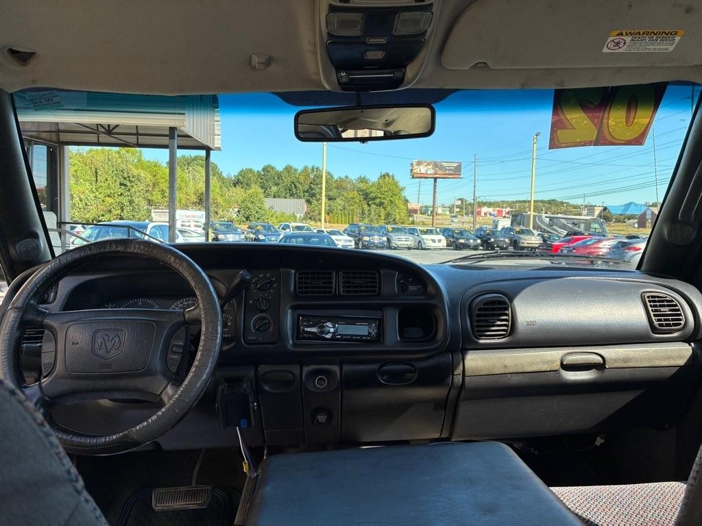 Dodge Ram 2500  2002