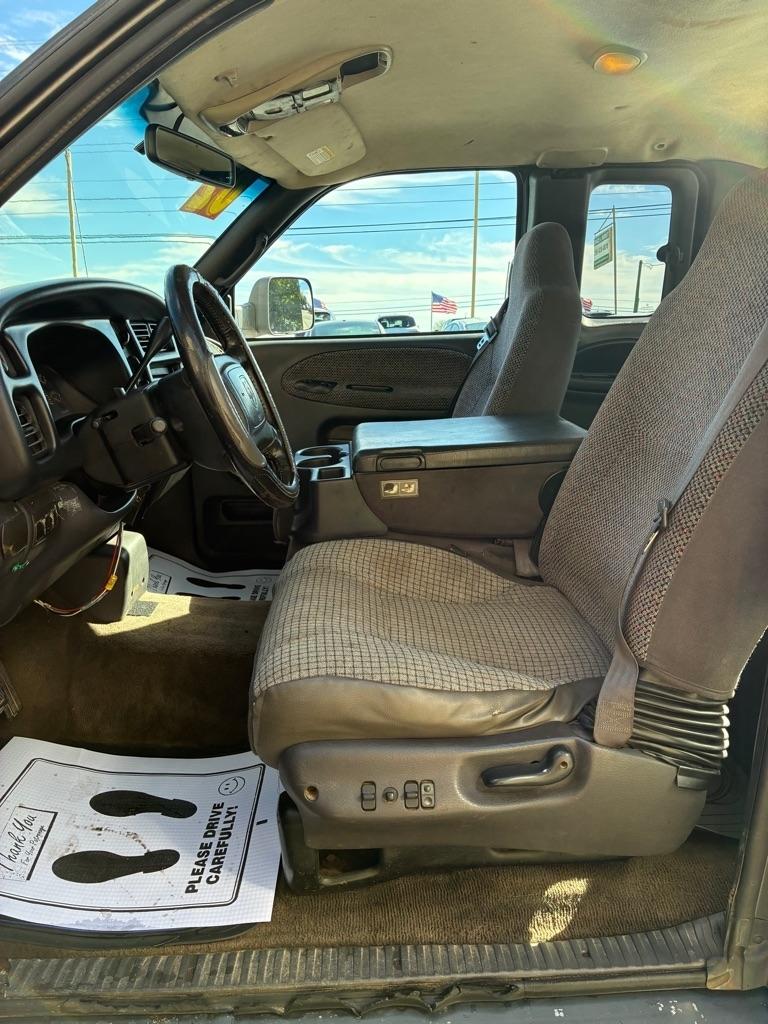Dodge Ram 2500  2002