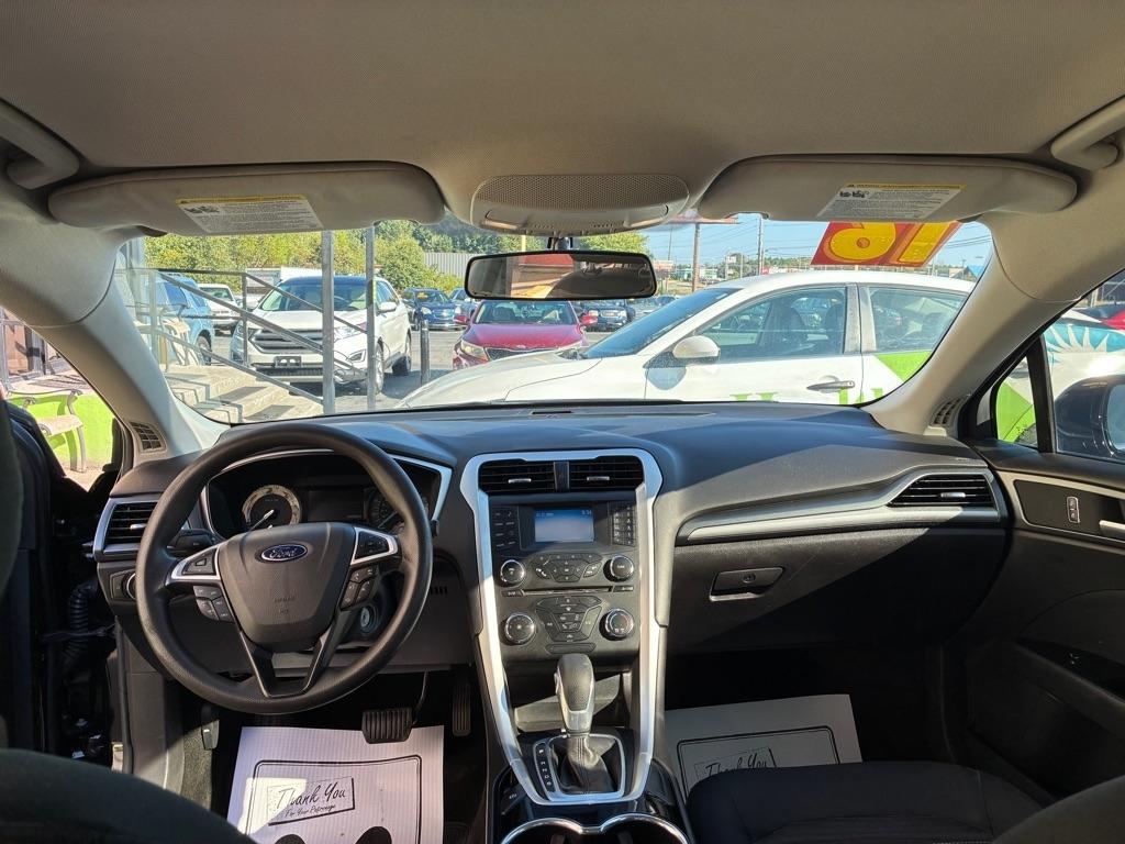 Ford Fusion  2016