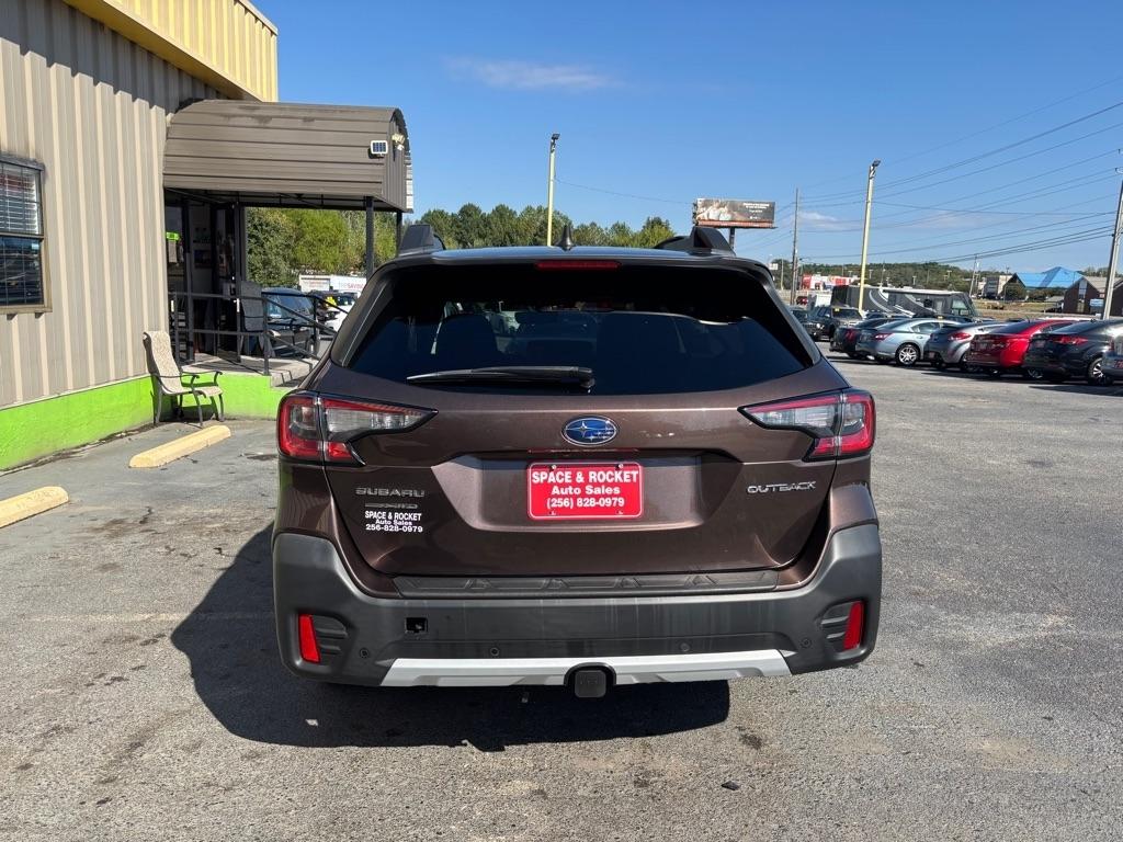 Subaru Outback  2021
