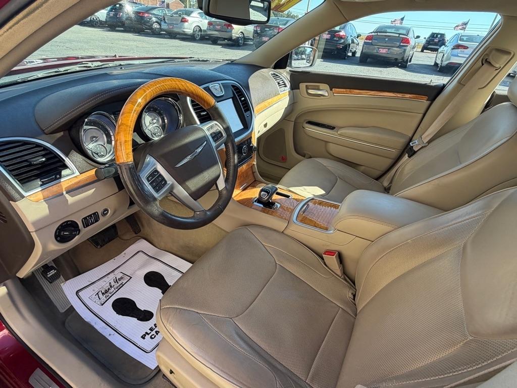 Chrysler 300  2014