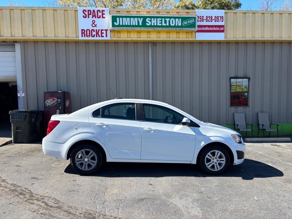 Chevrolet Sonic  2016