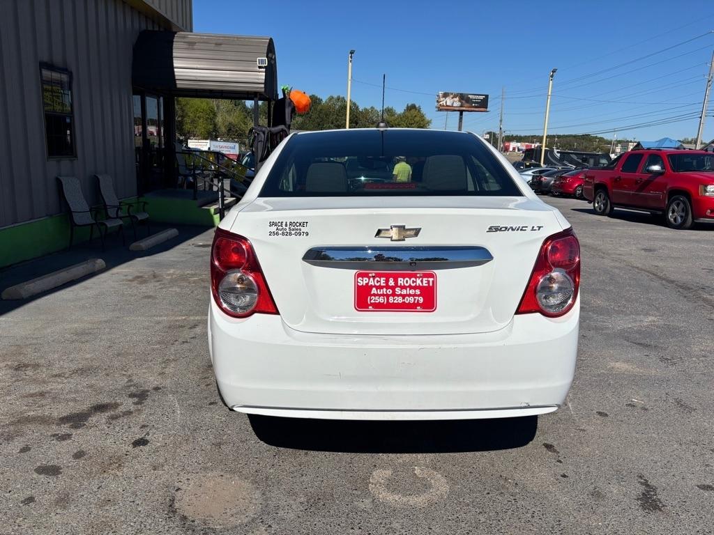 Chevrolet Sonic  2016