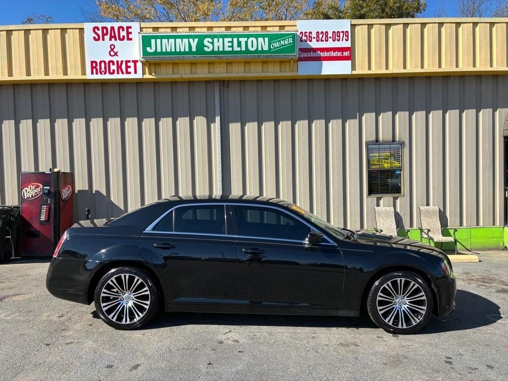 Chrysler 300  2013