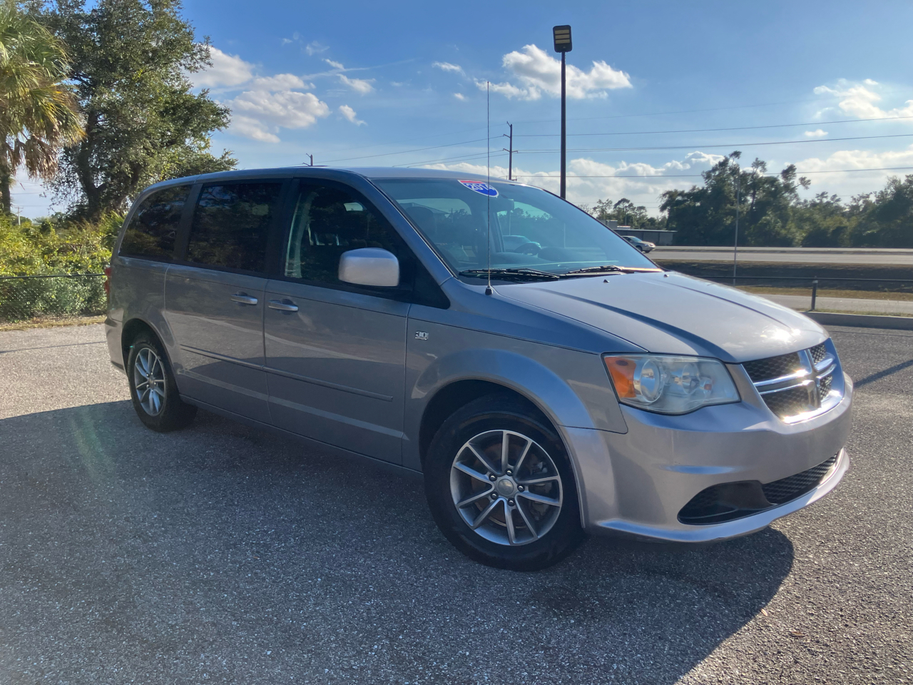 Dodge Grand Caravan SE 2014