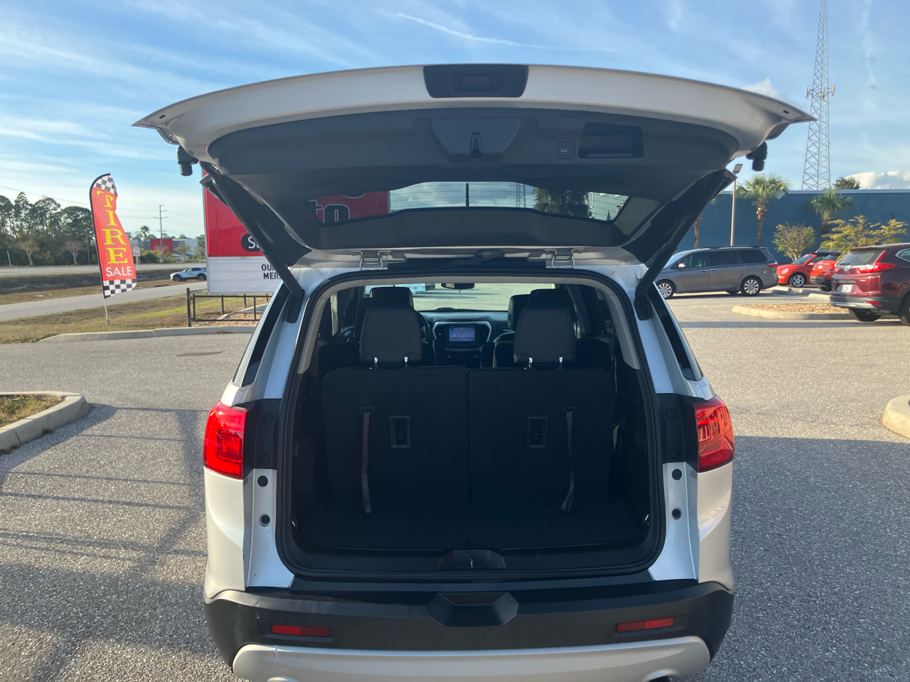 GMC Acadia SLT-2 FWD 2019