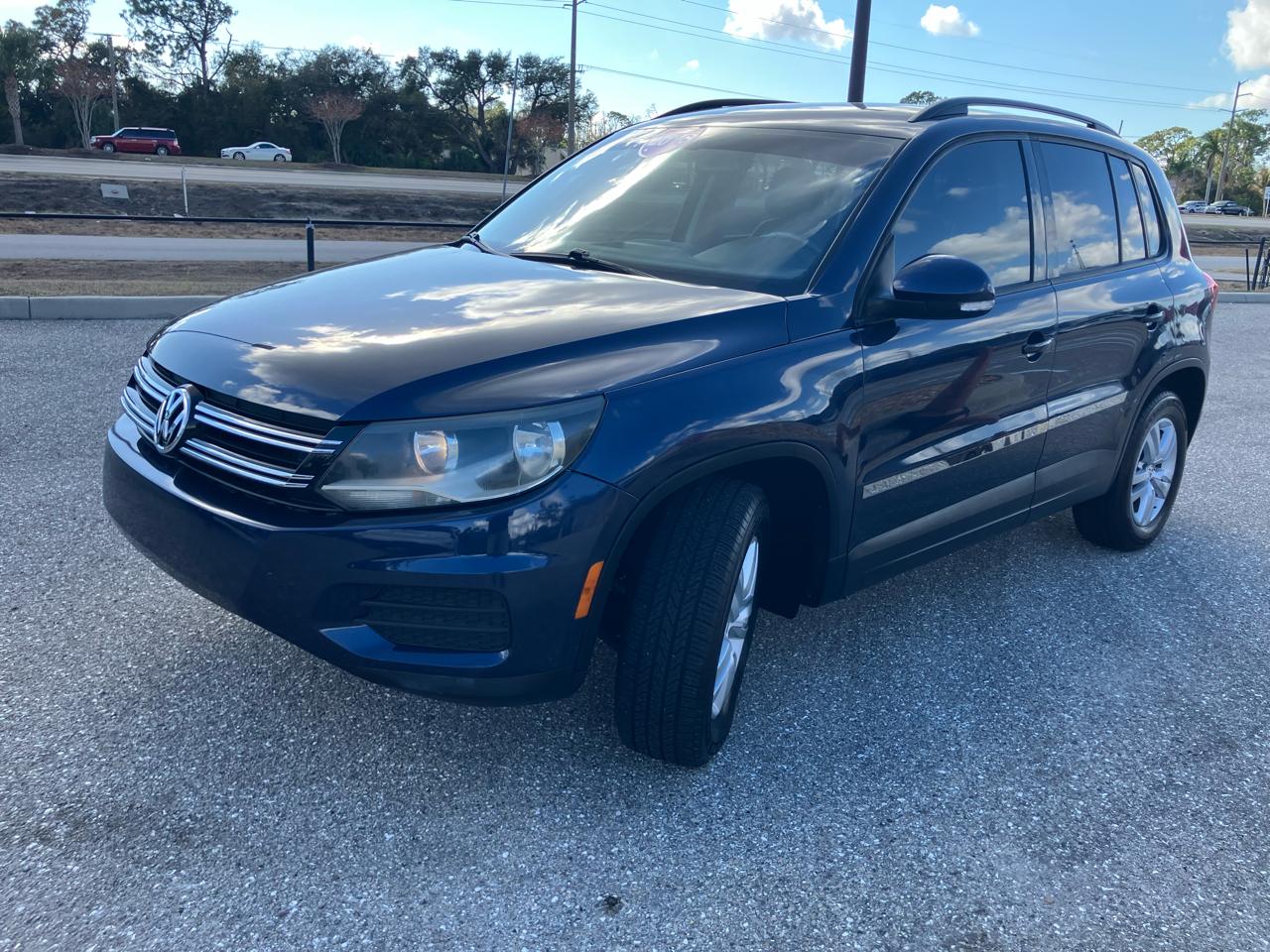 2016 Volkswagen Tiguan S