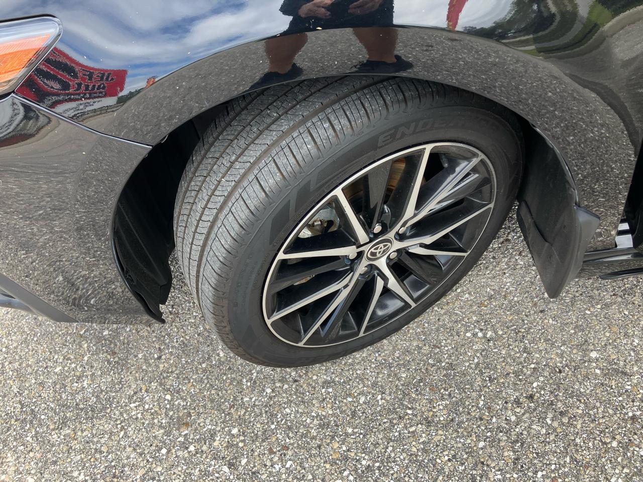 Toyota Camry SE 2024