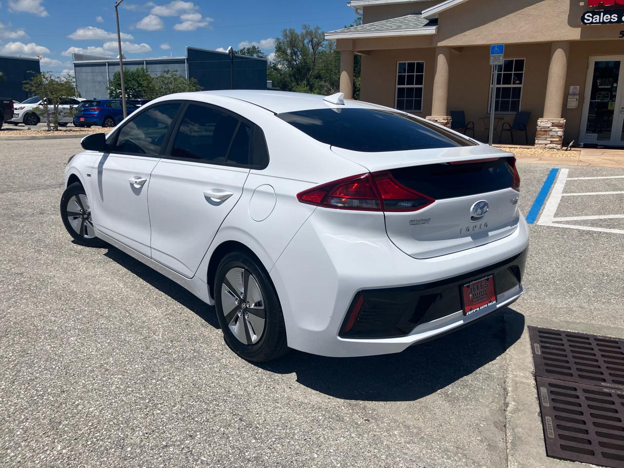 Hyundai Ioniq Hybrid Blue 2019