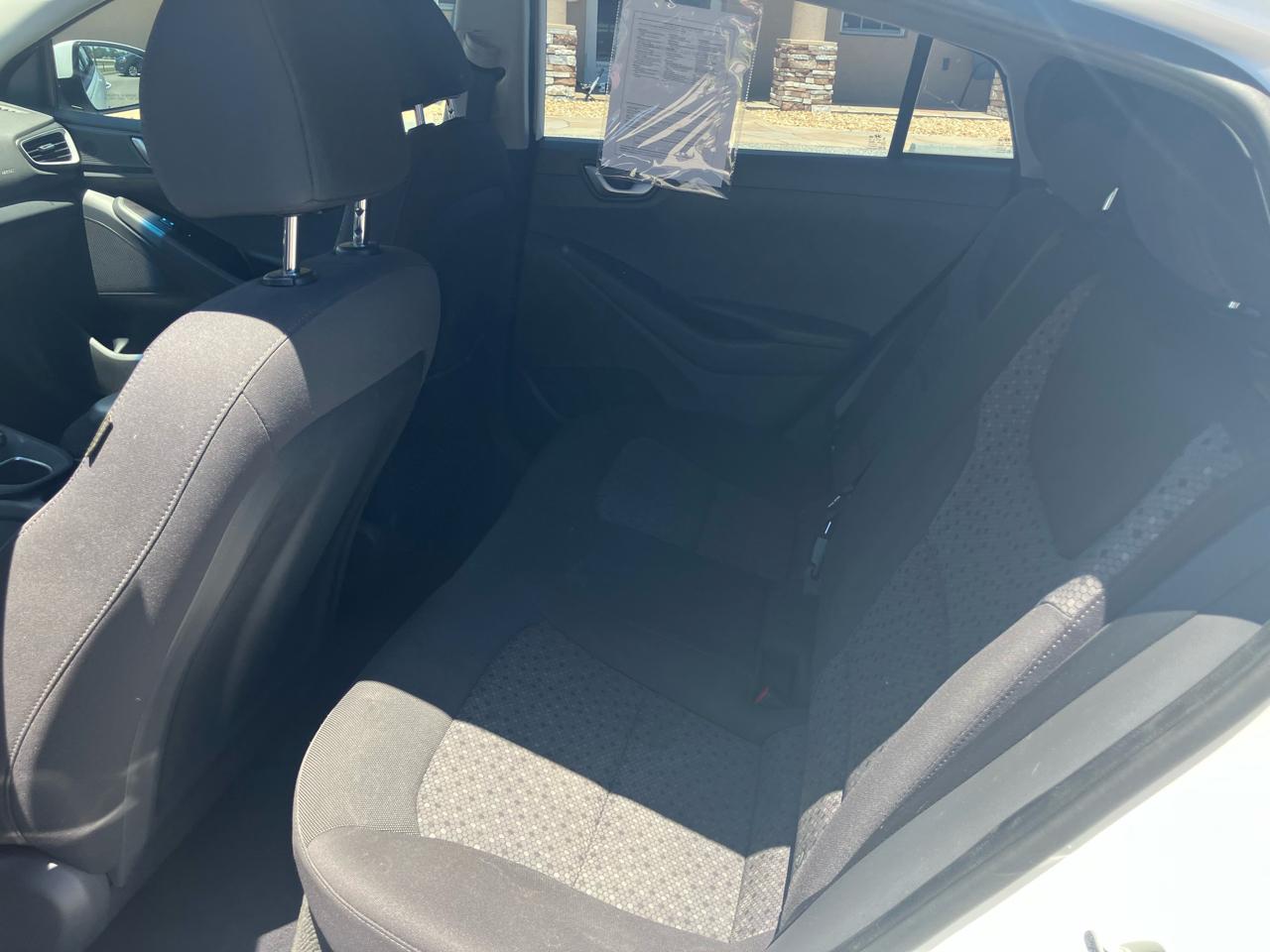 Hyundai Ioniq Hybrid Blue 2019