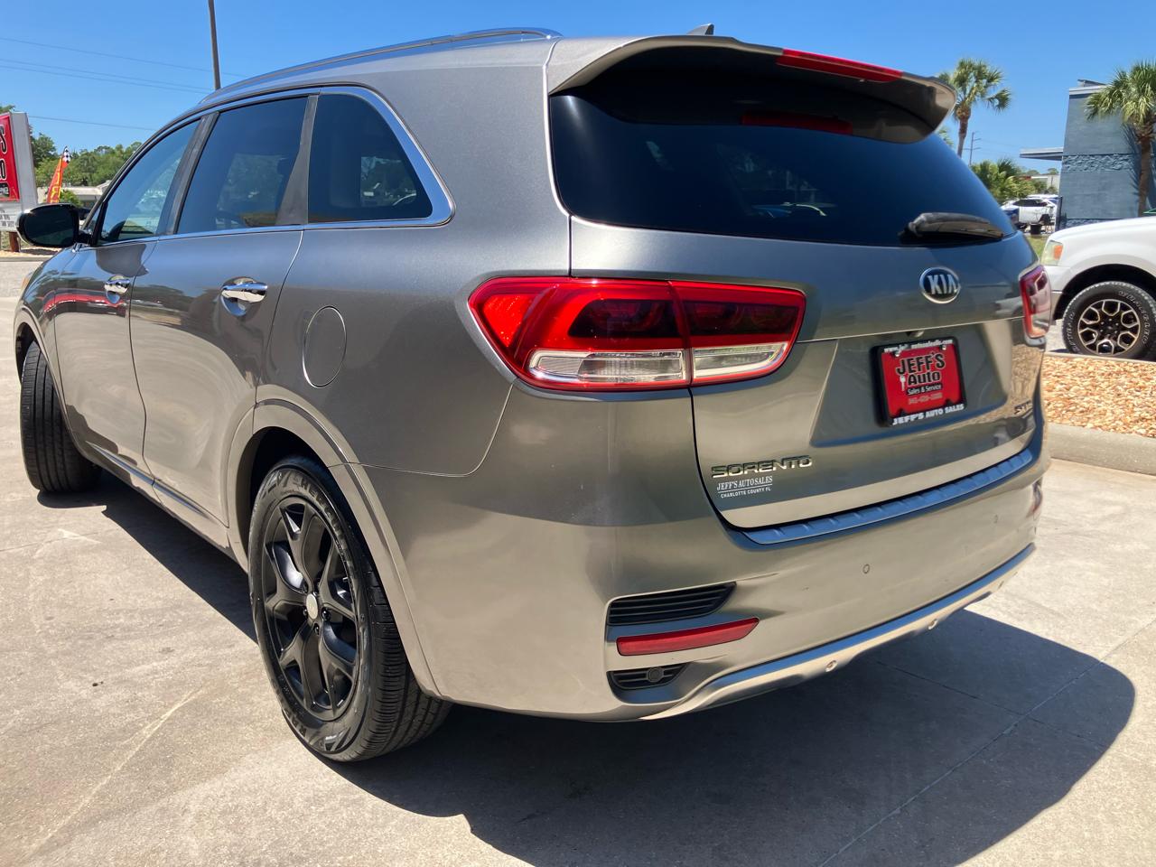 Kia Sorento SX V6 2WD 2016