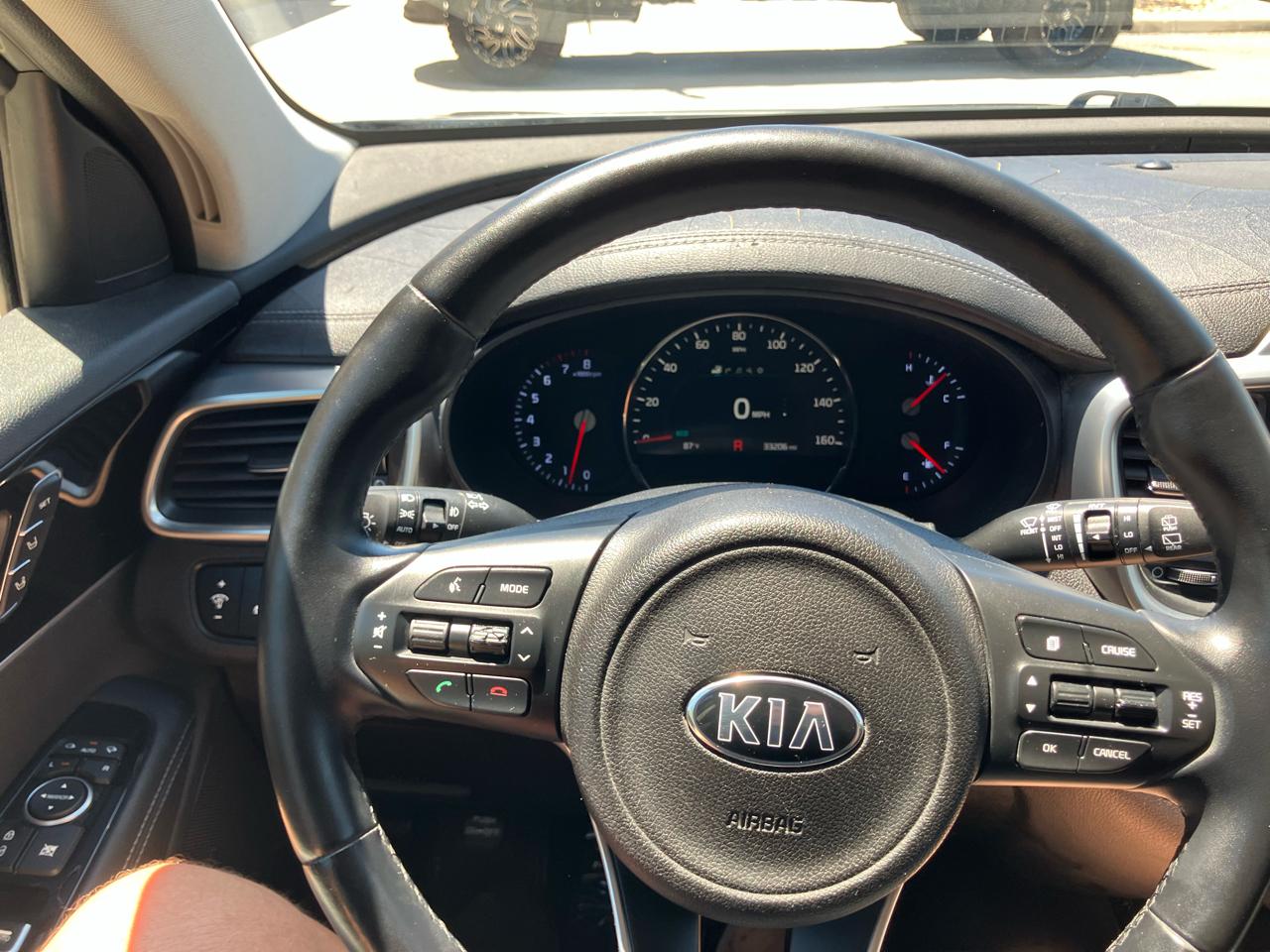 Kia Sorento SX V6 2WD 2016