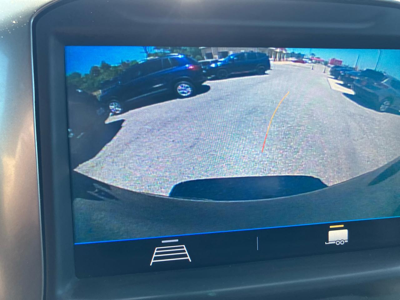 Chevrolet Silverado 1500 LT Crew Cab 4WD 2021