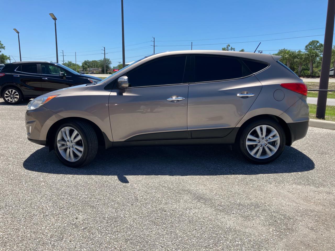 Hyundai Tucson GLS 2WD 2011