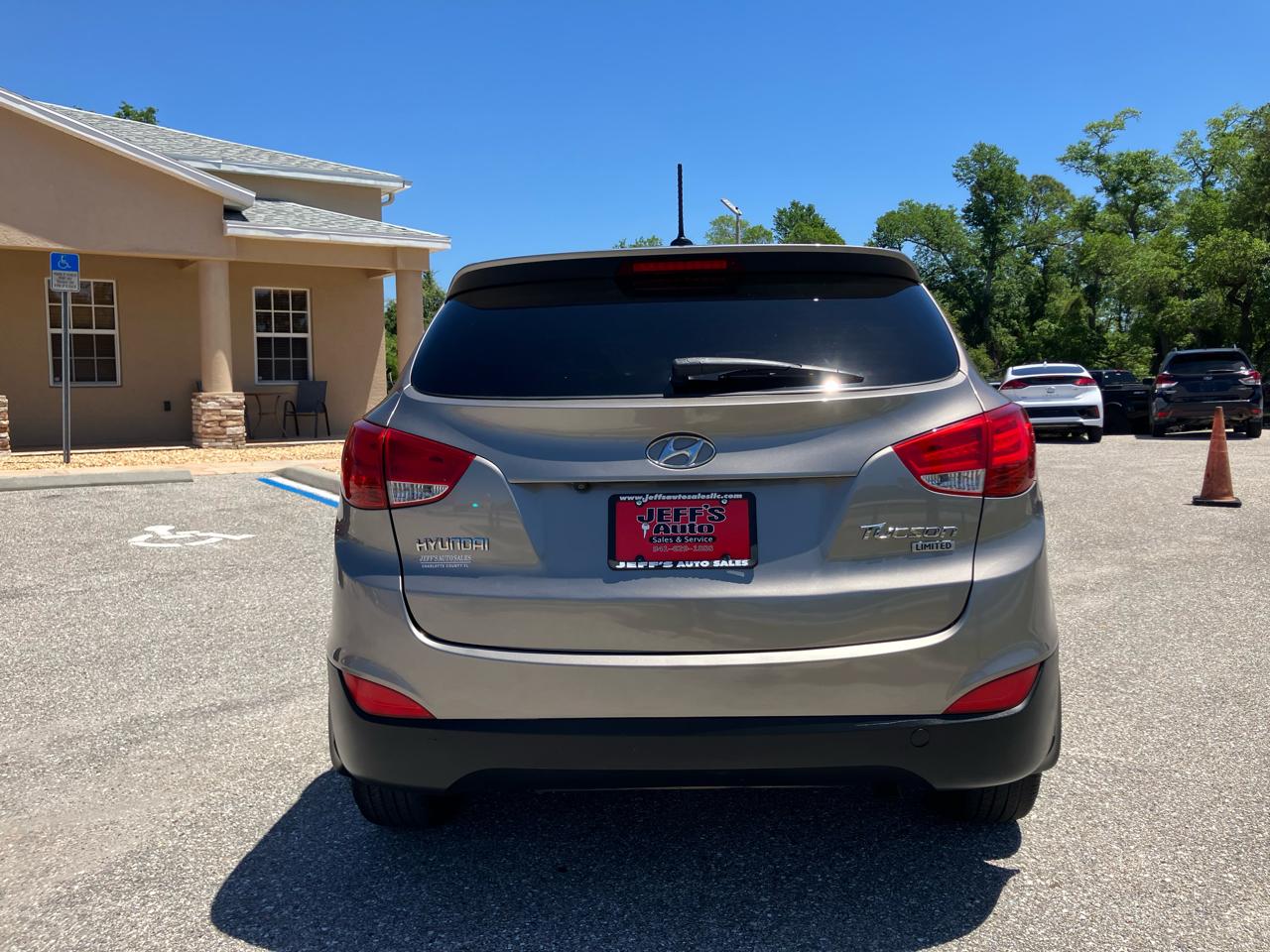 Hyundai Tucson GLS 2WD 2011