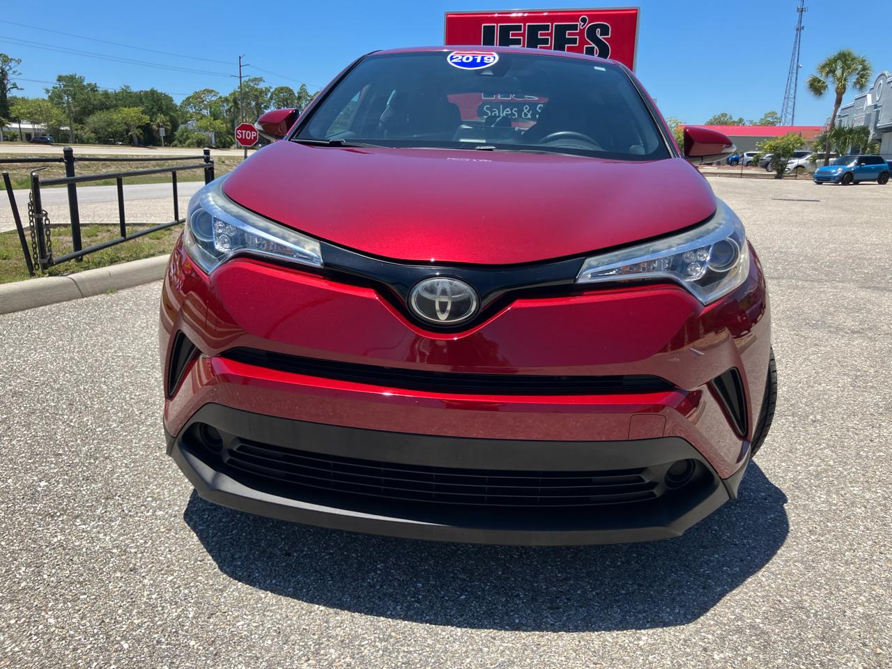 Toyota C-HR LE 2019