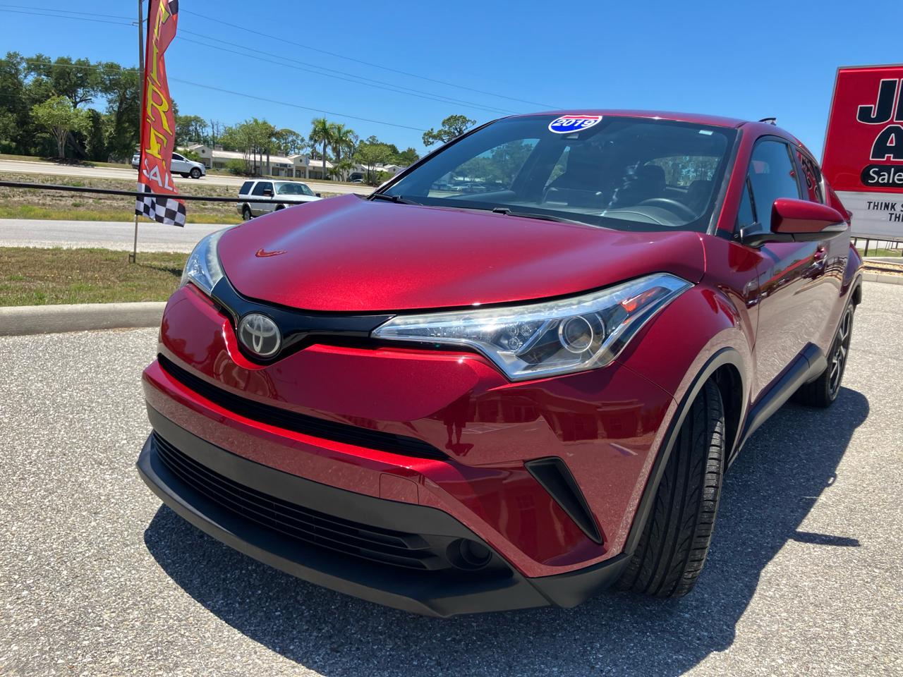 Toyota C-HR LE 2019