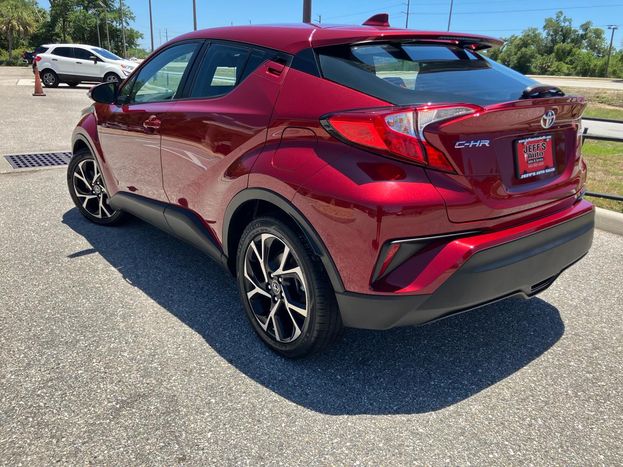 Toyota C-HR LE 2019
