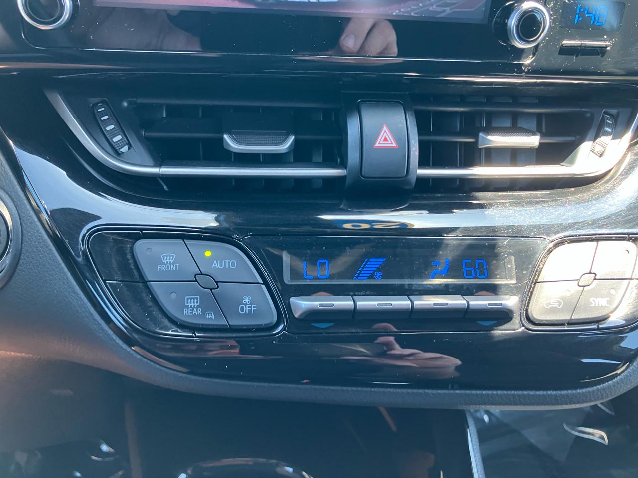 Toyota C-HR LE 2019
