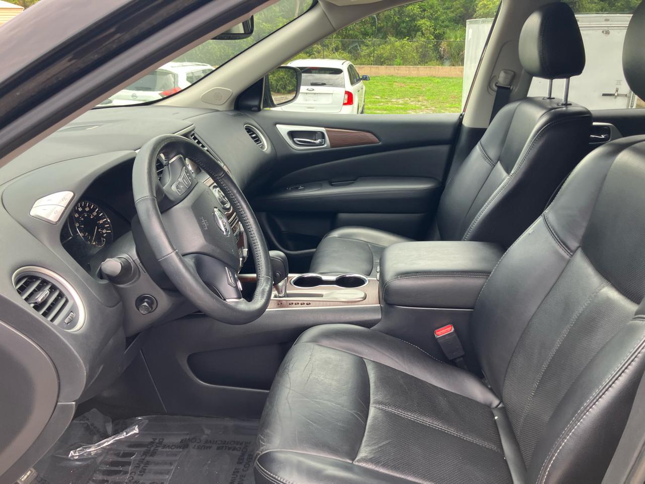 Nissan Pathfinder Platinum 2WD 2019