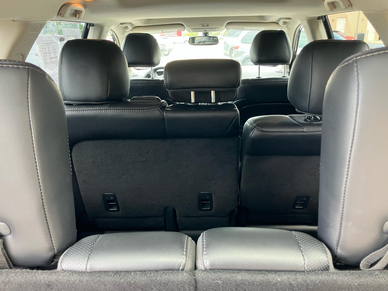 Nissan Pathfinder Platinum 2WD 2019