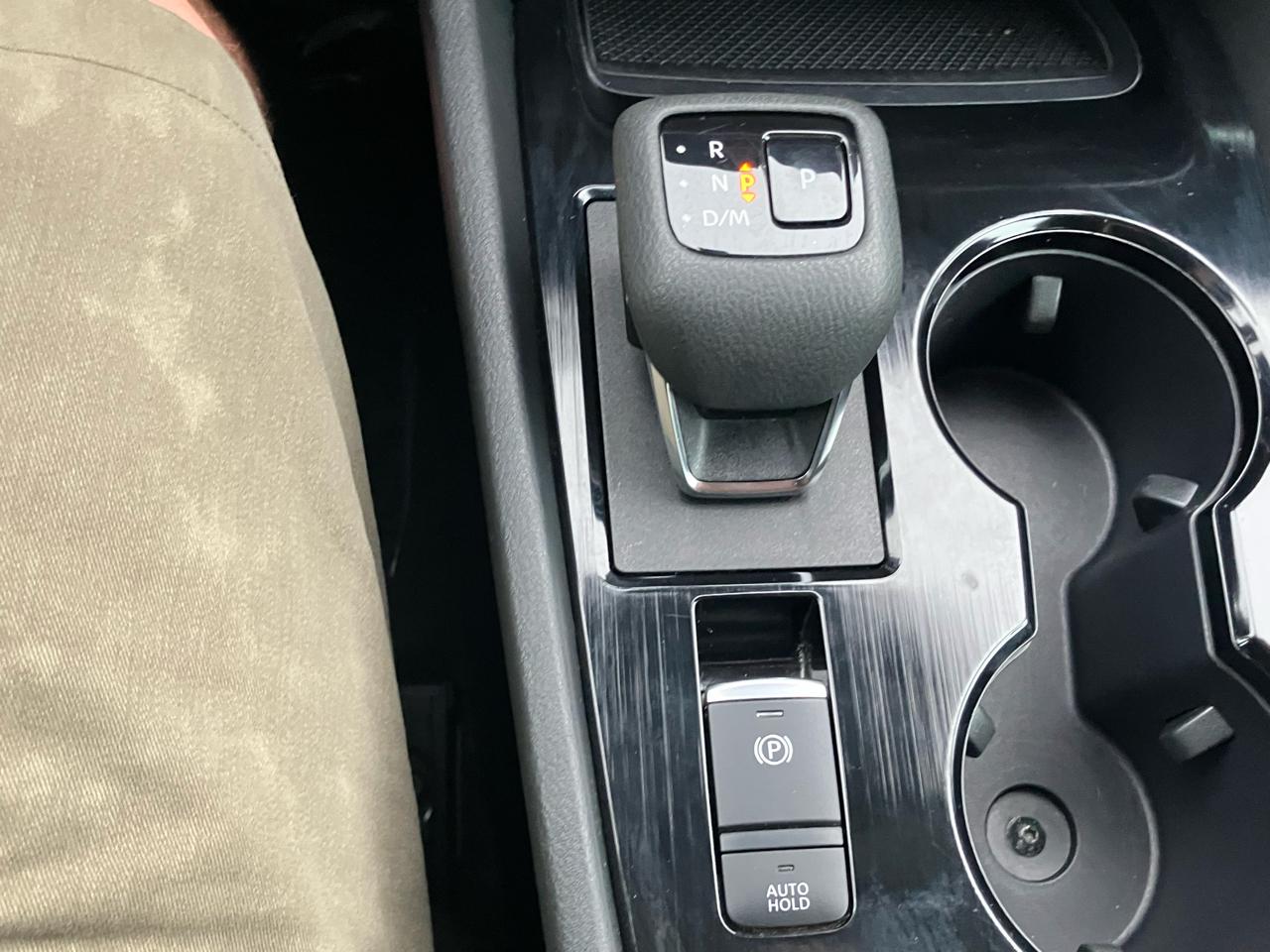 2024 Nissan Rogue SV - Photo 10