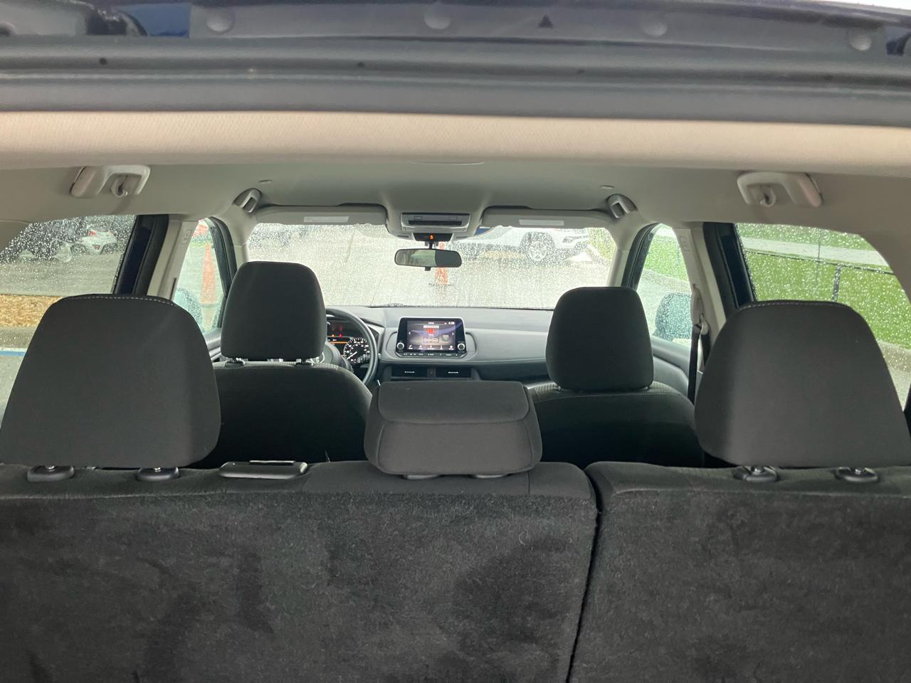 2024 Nissan Rogue SV - Photo 19