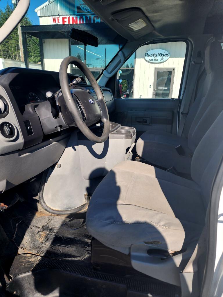 Ford Econoline E-250 2012 Ford Econoline E-250 2012