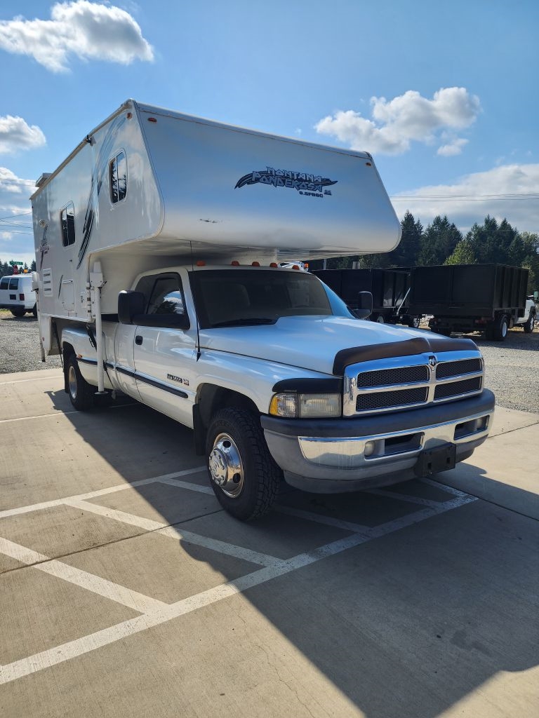Dodge Ram 3500 ST Quad Cab 8-ft. Bed 2WD 1998 Dodge Ram 3500 ST Quad Cab 8-ft. Bed 2WD 1998