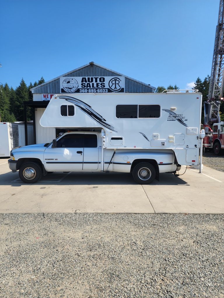 Dodge Ram 3500 ST Quad Cab 8-ft. Bed 2WD 1998 Dodge Ram 3500 ST Quad Cab 8-ft. Bed 2WD 1998